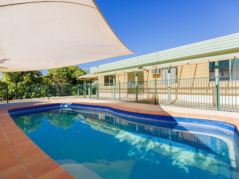 175 Somerset Rd, Gracemere QLD 4702