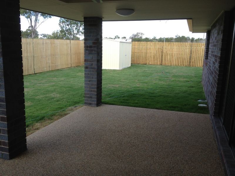 25 Jane Crescent, Gracemere QLD 4702