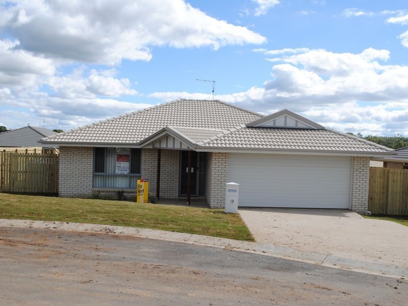 4 Hume Court, Gracemere QLD 4702