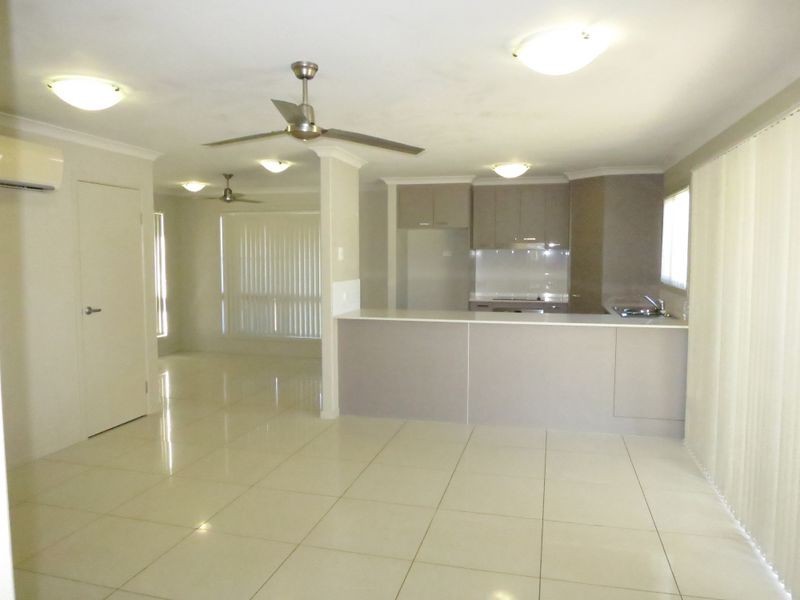 4 Tawarra Crescent, Gracemere QLD 4702