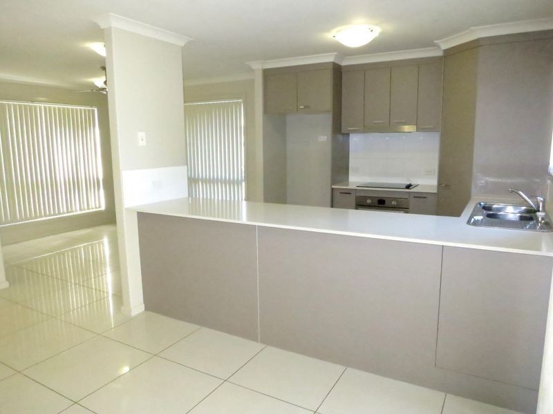 4 Tawarra Crescent, Gracemere QLD 4702