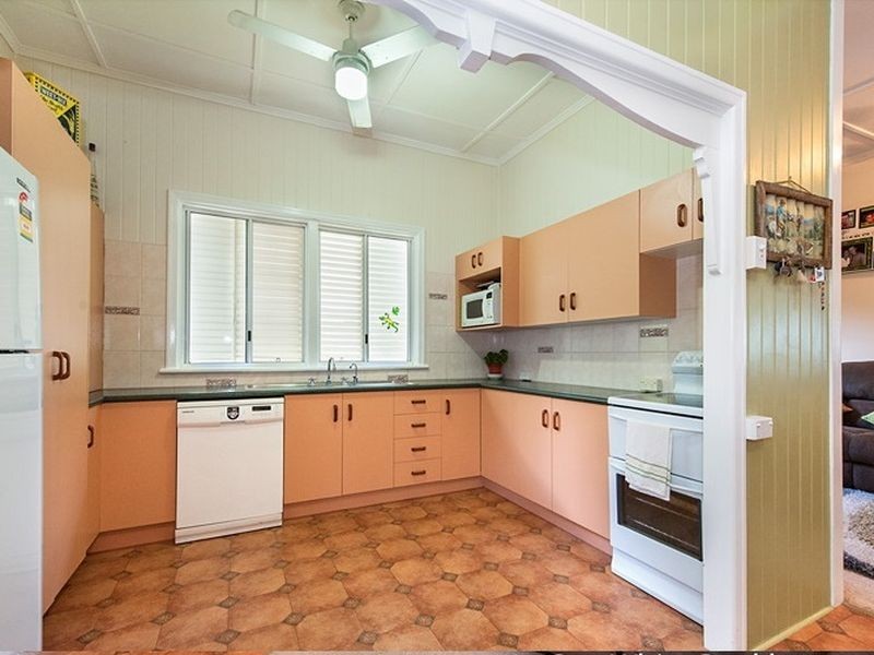 23 Knutsford Street, Wandal QLD 4700