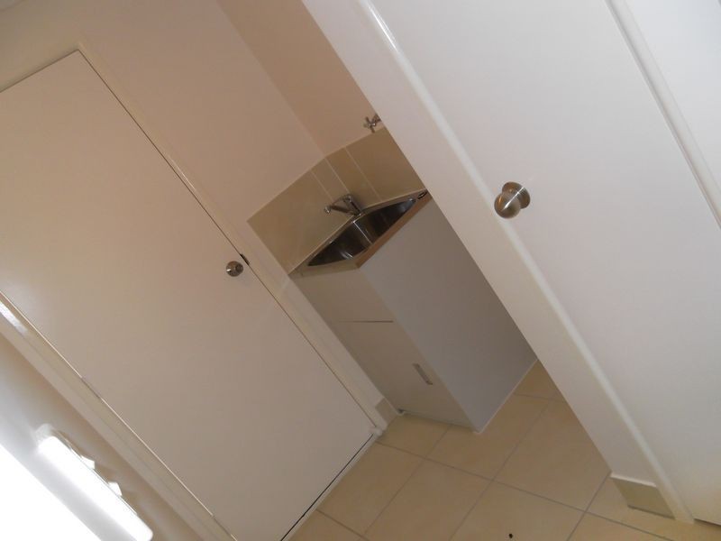 8 Jane Crescent, Gracemere QLD 4702