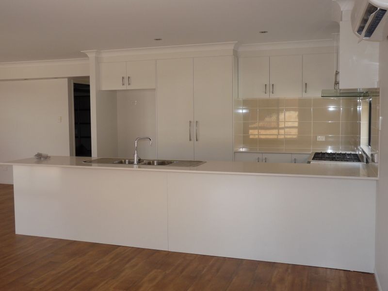 227/ Giles Court, Gracemere QLD 4702