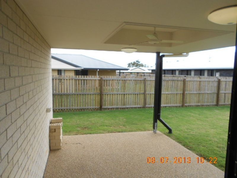 14 Jane Crescent, Gracemere QLD 4702