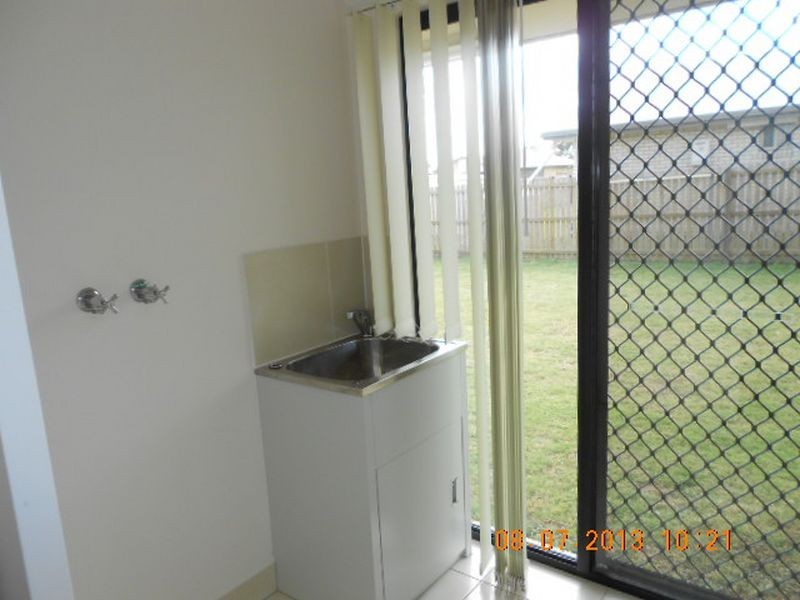 14 Jane Crescent, Gracemere QLD 4702