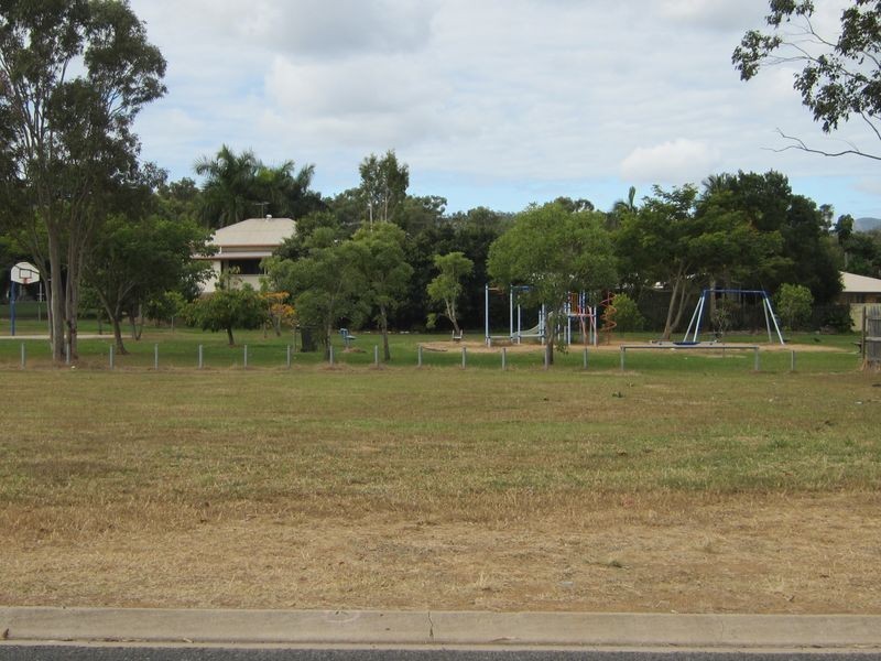 38 Brosnan Crescent, Parkhurst QLD 4702