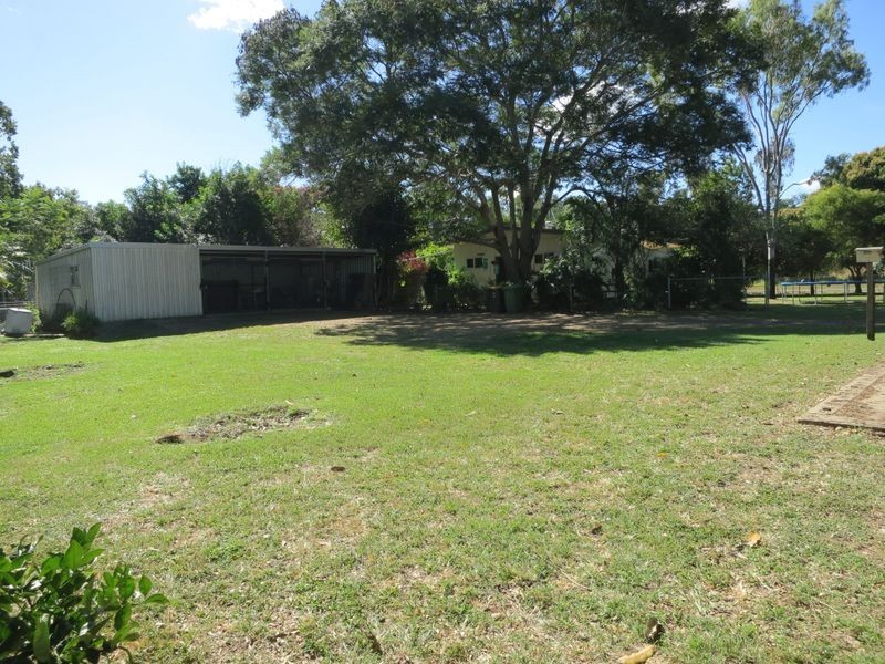 60 Moonmera Street, Kabra QLD 4702