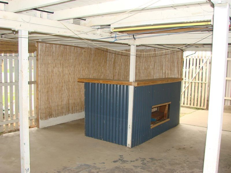 376 East Street, Depot Hill QLD 4700