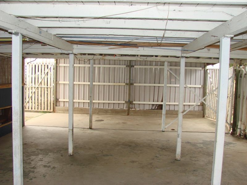 376 East Street, Depot Hill QLD 4700