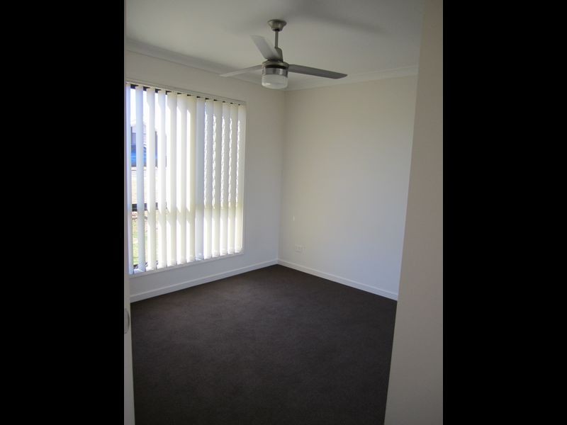 6 Sylvana Avenue, Gracemere QLD 4702