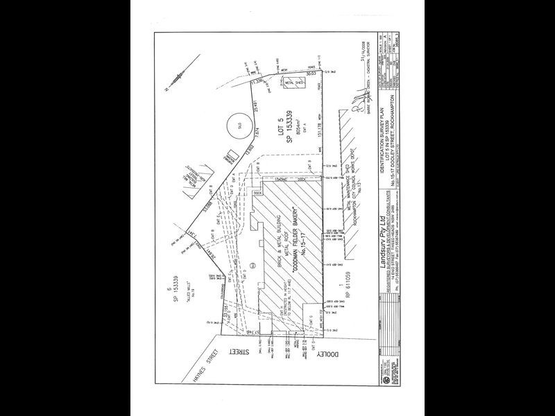 15 Dooley Street, Park Avenue QLD 4701