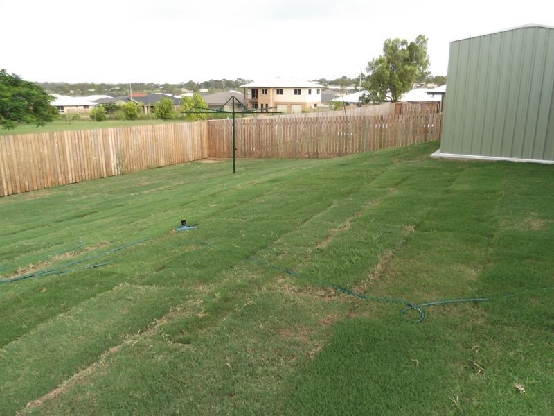 4 Violet Drive, Gracemere QLD 4702