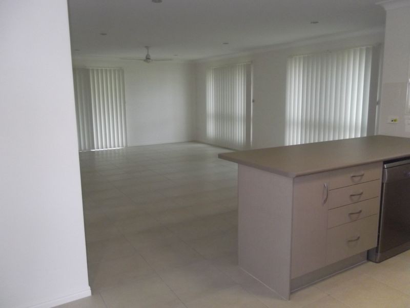 15 Press Court, Gracemere QLD 4702