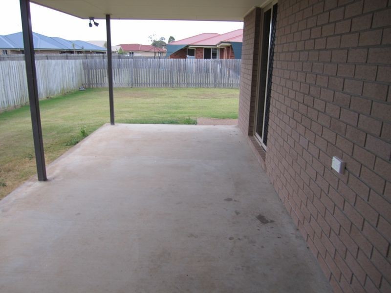 25 Joseph Street, Gracemere QLD 4702
