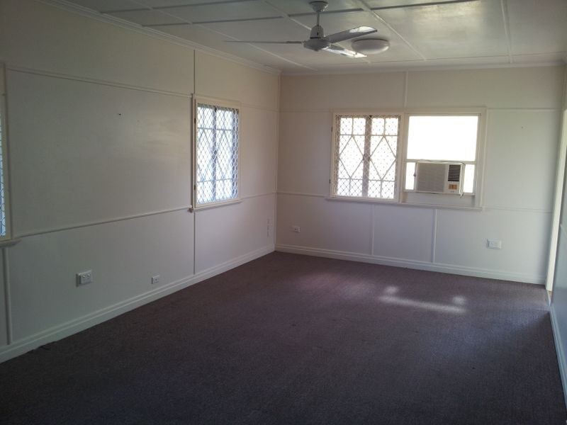 9 Boldeman Street, The Range QLD 4700