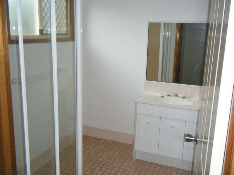 4/232 Farm Street, Kawana QLD 4701