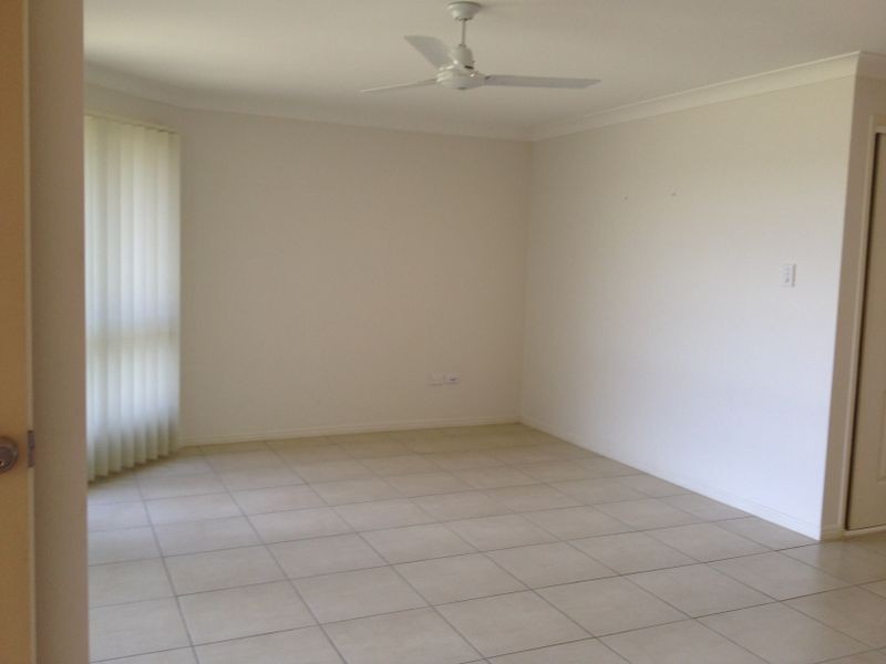17 Tippett Crescent, Gracemere QLD 4702