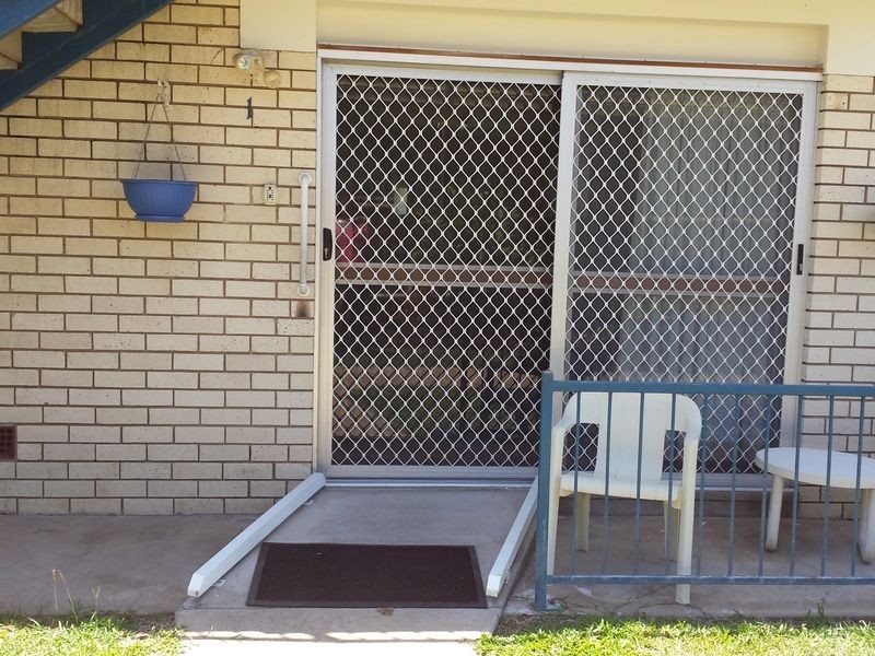 1/85 West Street, The Range QLD 4700