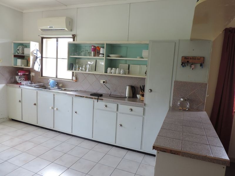 136 Water Street, Berserker QLD 4701