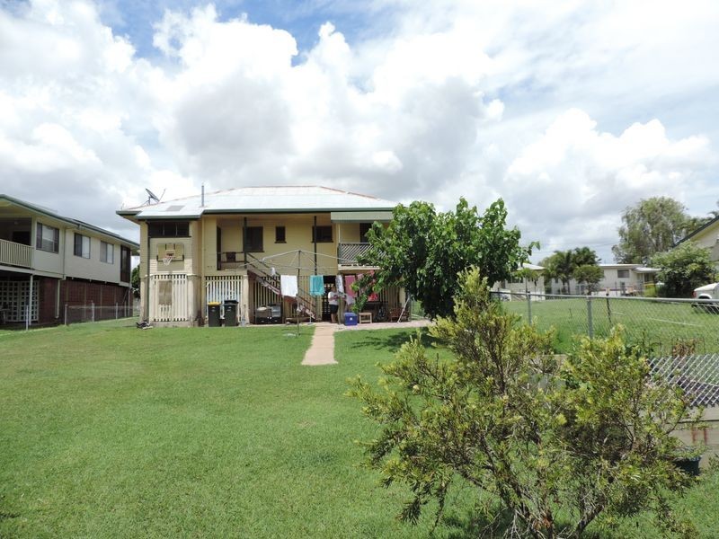136 Water Street, Berserker QLD 4701