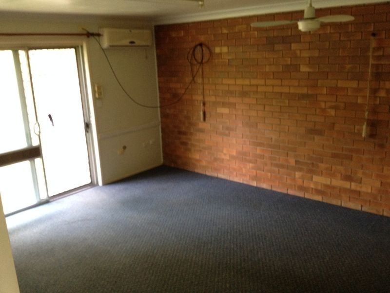 2/277 Blanchfield Street, Koongal QLD 4701