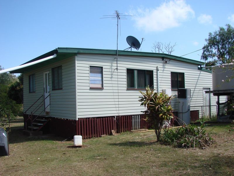 2 Radloff Street, Baree QLD 4714