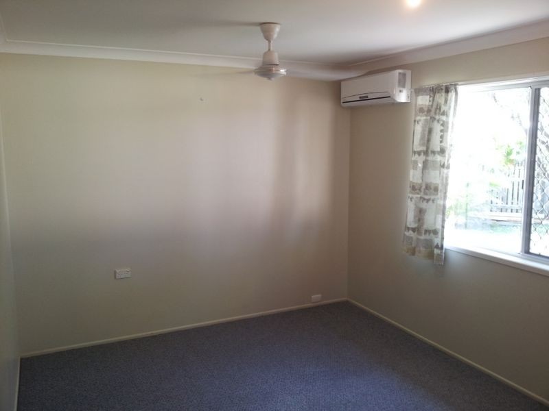 2/2 Buntain Street, Kawana QLD 4701