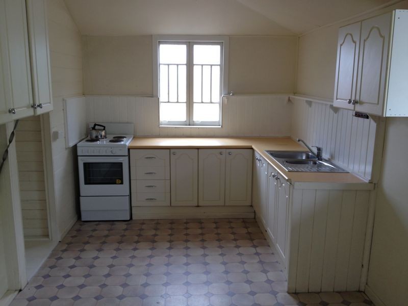 60 Murray Street, The Range QLD 4700