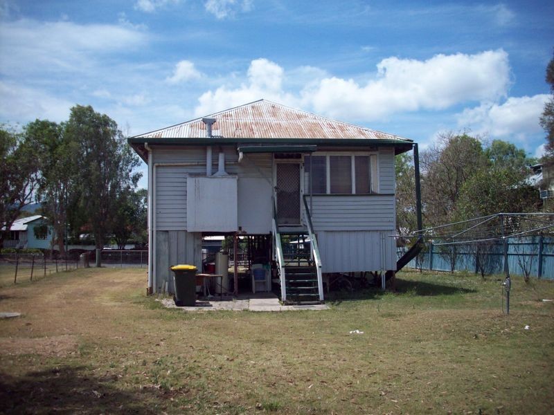 316 Kent Street, Depot Hill QLD 4700