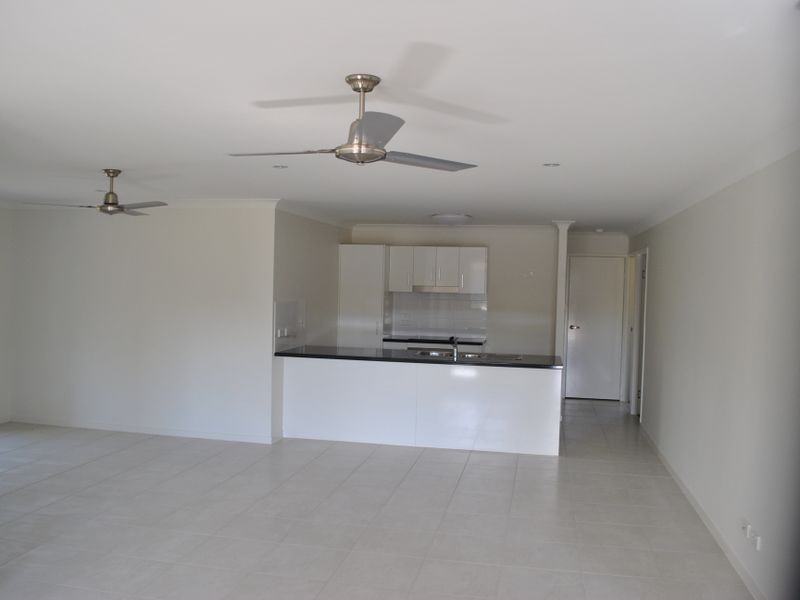 38 Brosnan Crescent, Parkhurst QLD 4702