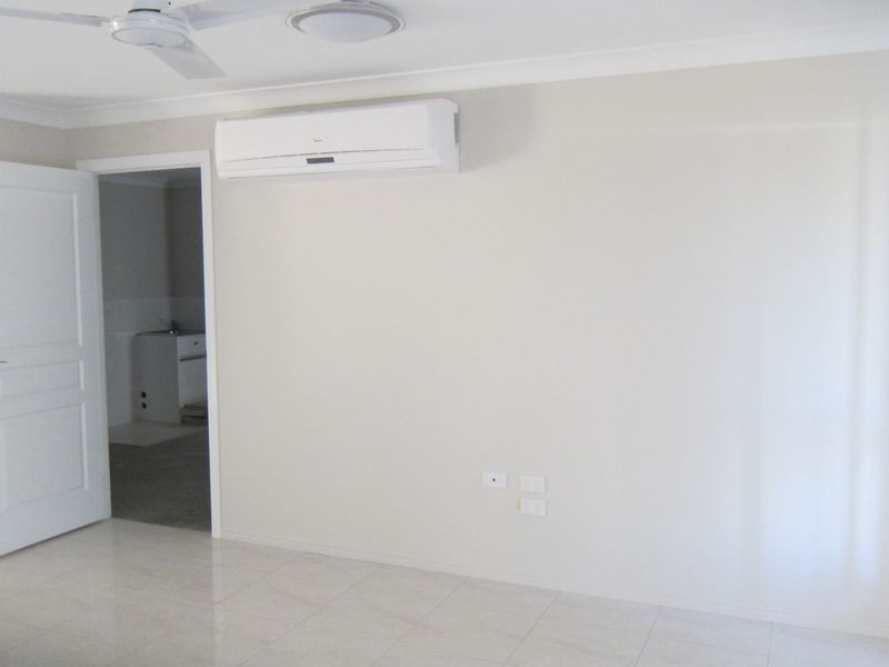 26 Burke & Wills Drive, Gracemere QLD 4702