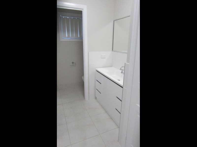 26 Burke & Wills Drive, Gracemere QLD 4702