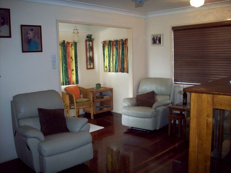 26 Locke Street, Kawana QLD 4701