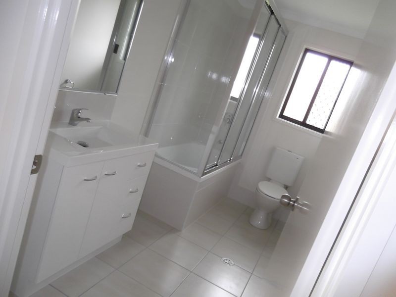 21 Amy Street, Gracemere QLD 4702