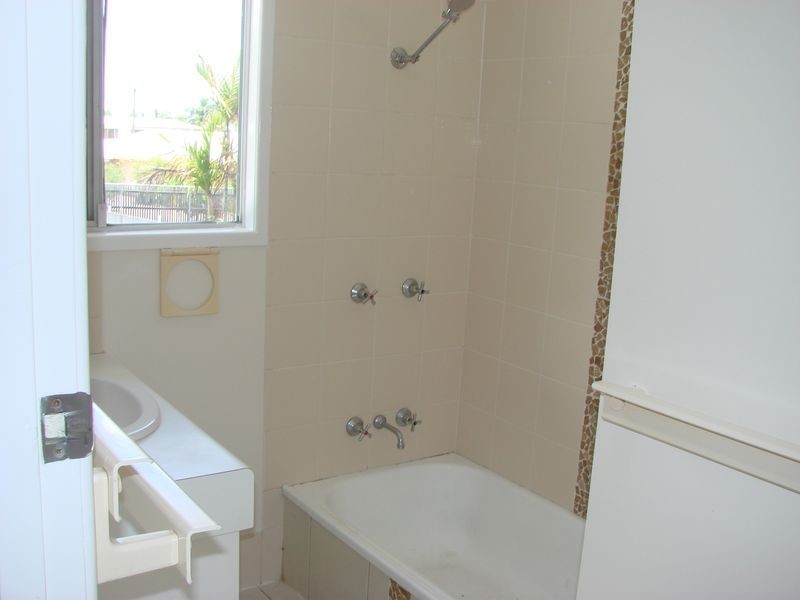 228 Farm Street, Kawana QLD 4701