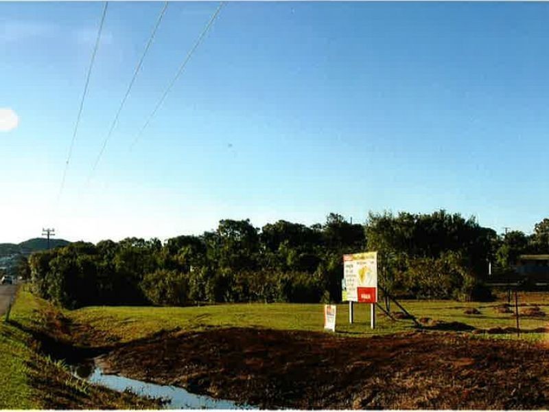 1-5 Scenic Highway, Cooee Bay QLD 4703