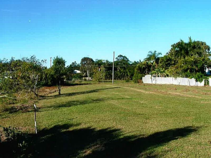 1-5 Scenic Highway, Cooee Bay QLD 4703