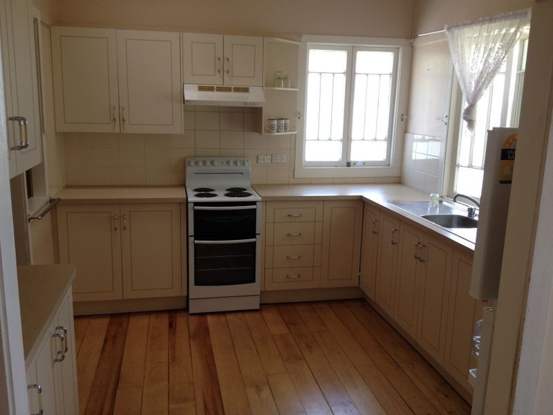 79 North Street, The Range QLD 4700