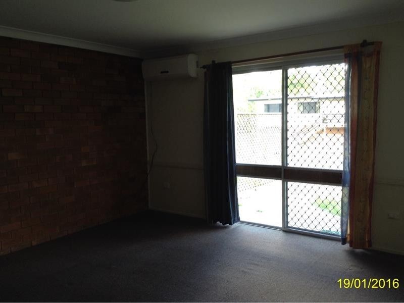 1/277 Blanchfield Street, Koongal QLD 4701