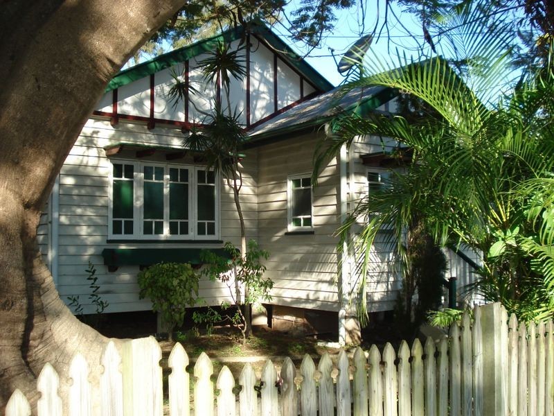 152 Glenmore Road, Park Avenue QLD 4701