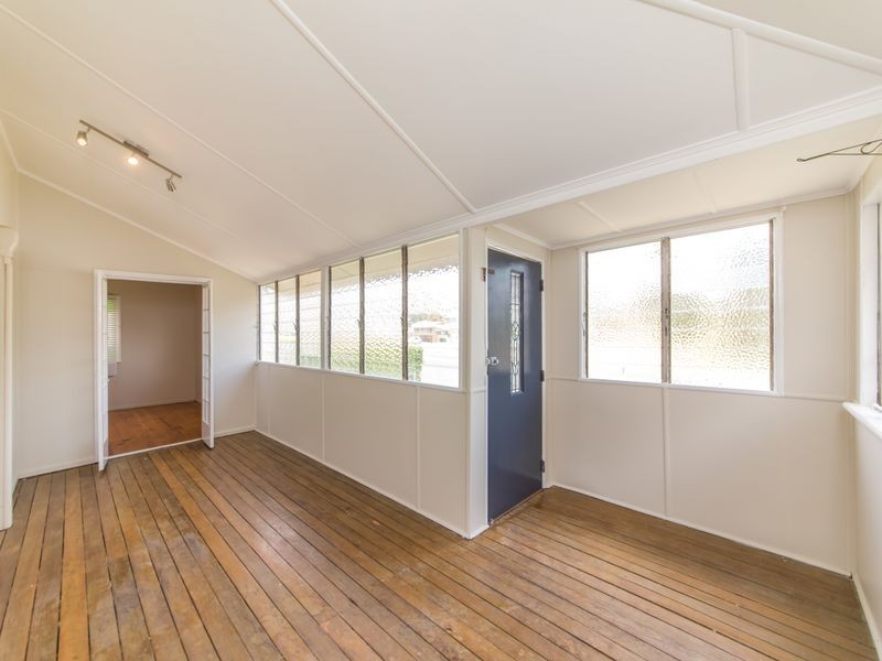 213 Denham Street, The Range QLD 4700