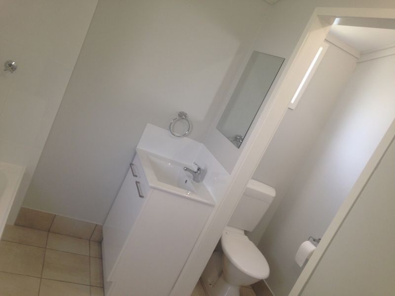 12 Charles Street, Berserker QLD 4701