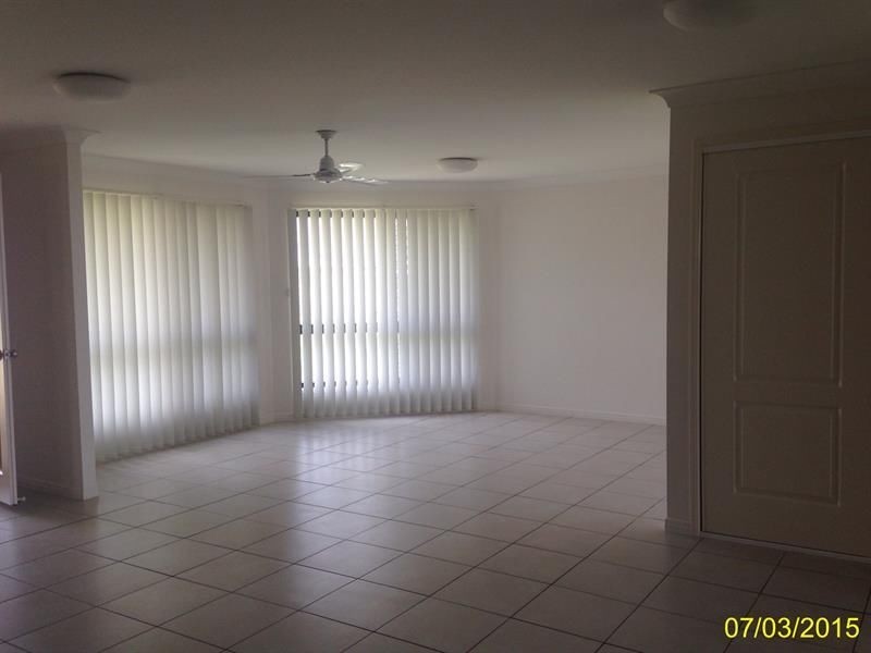 18 Jane Crescent, Gracemere QLD 4702