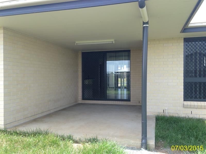 18 Jane Crescent, Gracemere QLD 4702