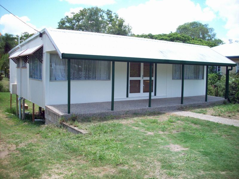 128 Connor Street, Koongal QLD 4701