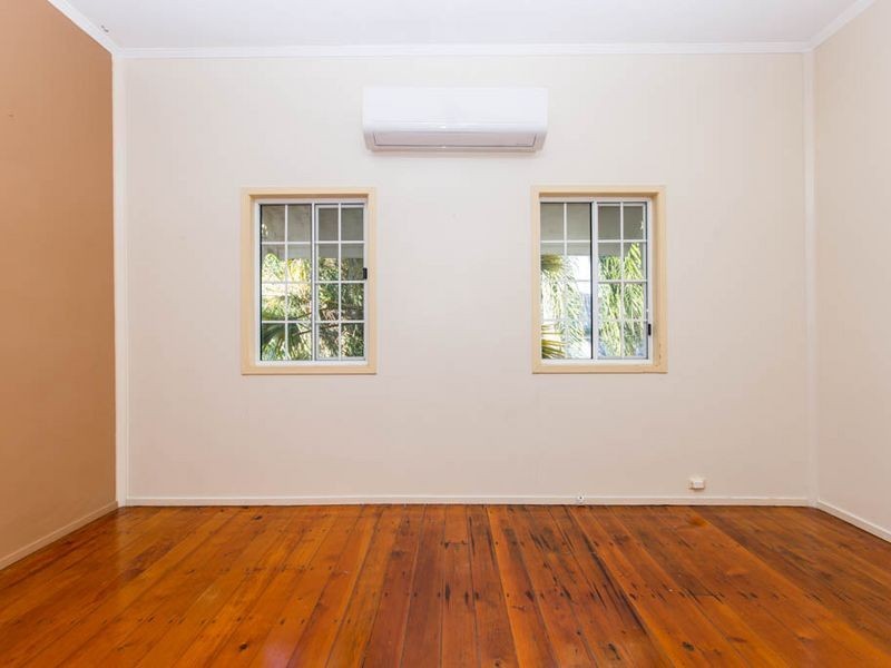 10 Canovan Street, Berserker QLD 4701