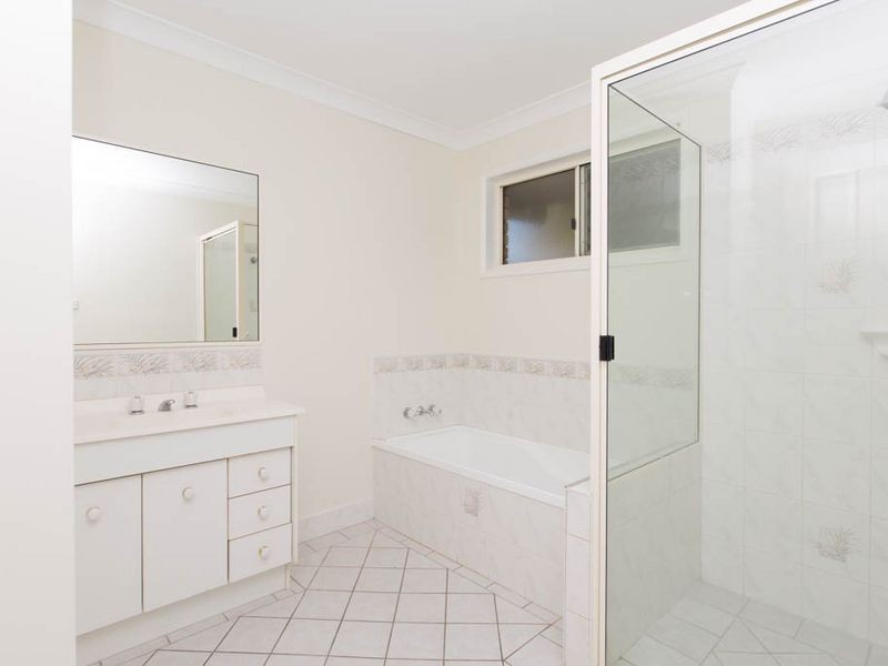 15 Casuarina Court, Kawana QLD 4701