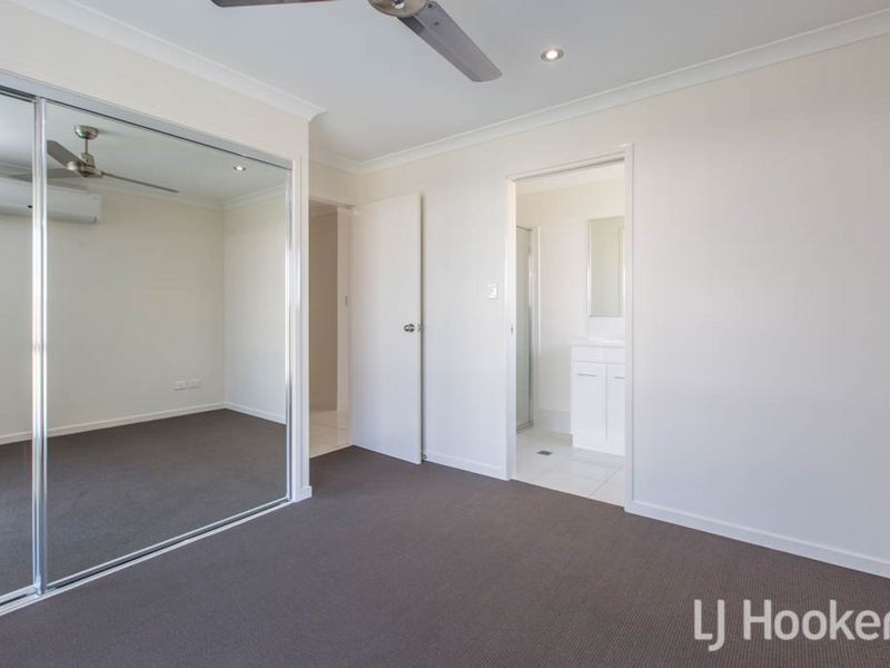4 Gee Place, Gracemere QLD 4702