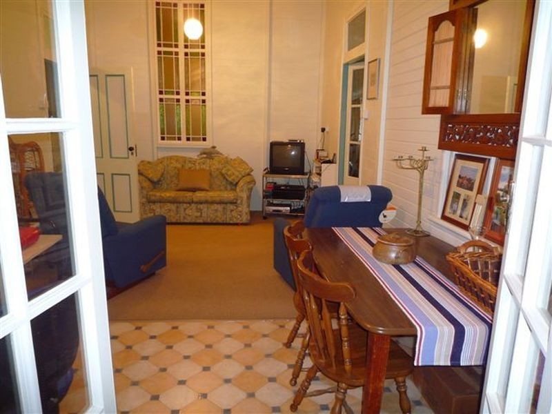 75 Kent Street, Rockhampton City QLD 4700